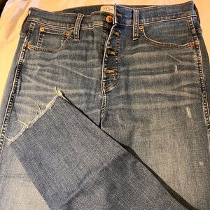 J Crew Vintage Straight, frayed hem jeans. Size 31